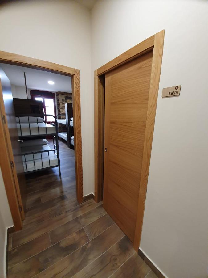 A Fonsagrada Albergue Casa Cuartel מראה חיצוני תמונה
