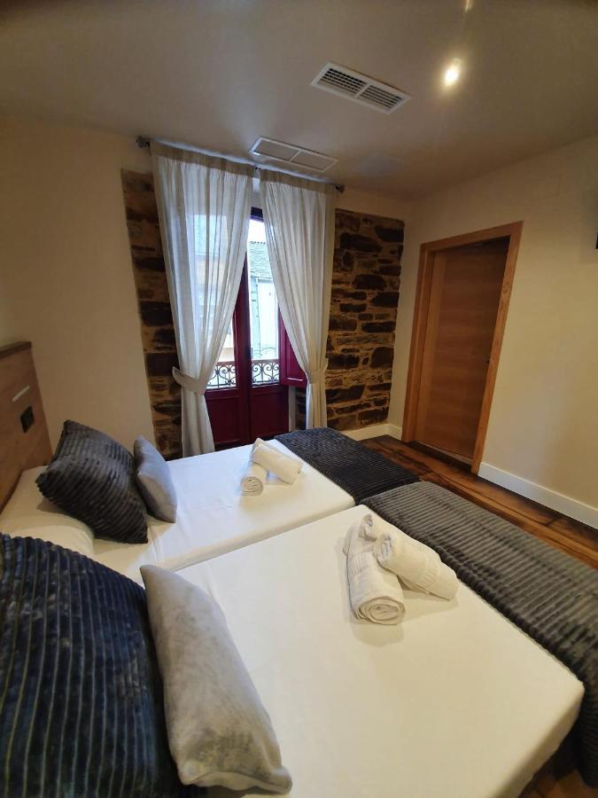 A Fonsagrada Albergue Casa Cuartel מראה חיצוני תמונה