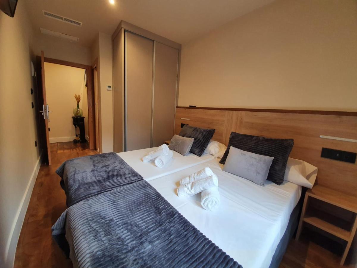 A Fonsagrada Albergue Casa Cuartel מראה חיצוני תמונה