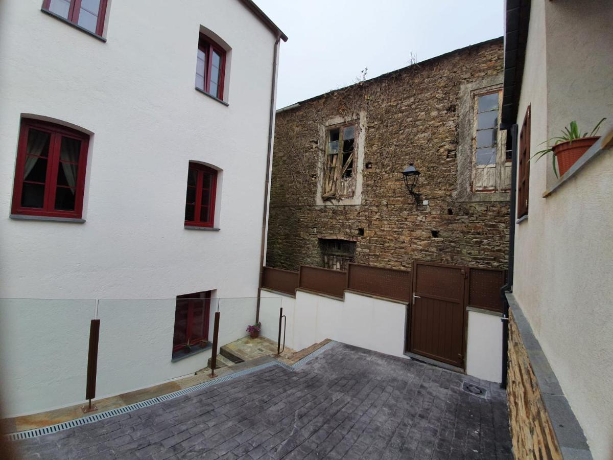 A Fonsagrada Albergue Casa Cuartel מראה חיצוני תמונה
