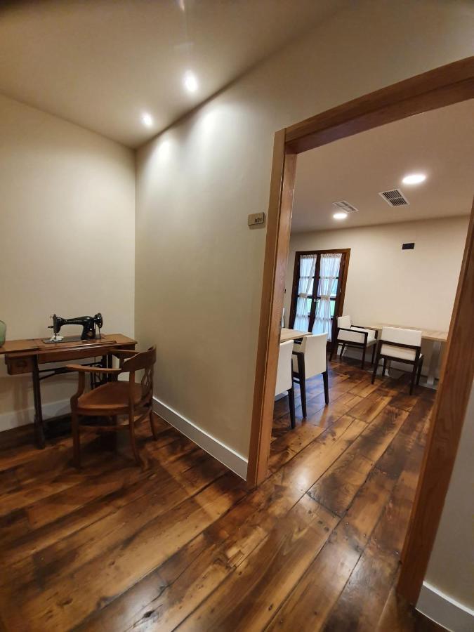A Fonsagrada Albergue Casa Cuartel מראה חיצוני תמונה